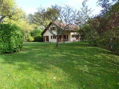 HOUSE FOR SALE - DIVONNE LES BAINS - 150 m2 - 1099000 €