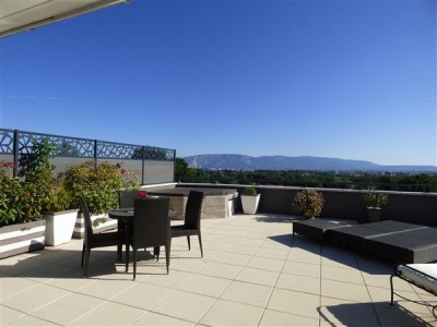 APPARTEMENT T4 A VENDRE - PREVESSIN MOENS - 93,81 m2 - 645000 €