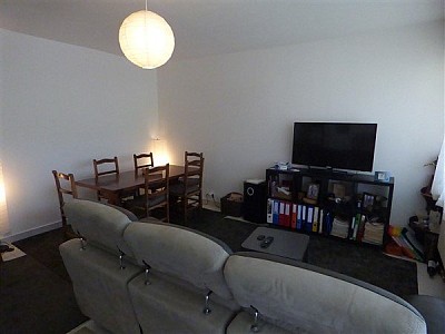 APPARTEMENT T2 A LOUER - DIVONNE LES BAINS - 42.3 m2 - 1 200 &euro; charges comprises par mois
