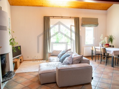 Appartement A LOUER - DIVONNE LES BAINS - 102.24 m2 - 2 550 &euro; charges comprises par mois