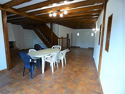 MAISON A LOUER - DIVONNE LES BAINS - 117.26 m2 - 2500€ charges comprises par mois