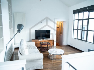 MAISON A LOUER - GEX - 252.67 m2 - 2�850�&euro; charges comprises par mois