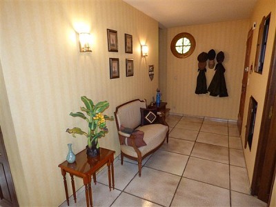 Maison Individuelle A VENDRE - DIVONNE LES BAINS - 150 m2 - 1099000 €