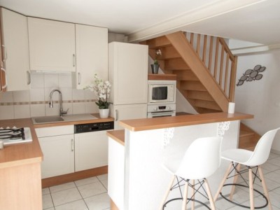 HOUSE FOR SALE - DIVONNE LES BAINS - 129.4 m2 - 690000€