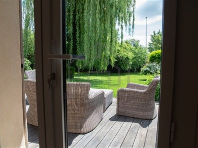 MAISON - VERSONNEX - 195.45 m2 - VENDU