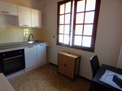 STUDIO TO RENT - SEGNY - 34.19 m2 - 850€ including tenant fees