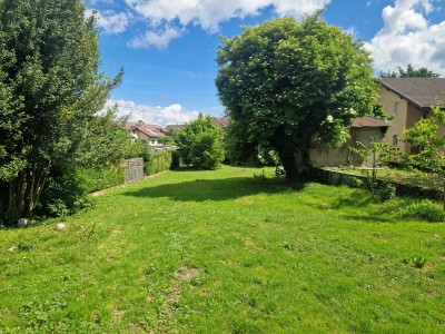 Terrain constructible, Divonne