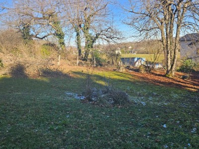 LAND FOR SALE - GRILLY - 1000 m2 - 545 000 €