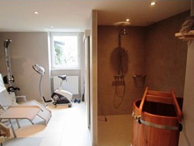 APPARTEMENT T2 A LOUER - DIVONNE LES BAINS - 76.81 m2 - 1780€ charges comprises par mois