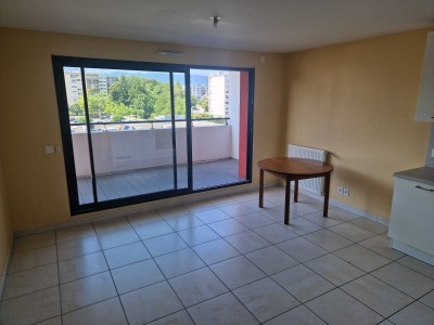 APARTMENT 2 ROOMS TO RENT - FERNEY VOLTAIRE - 43.7 m2 - 1180€ including tenant fees