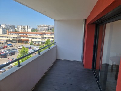 APARTMENT 2 ROOMS TO RENT - FERNEY VOLTAIRE - 43.7 m2 - 1180€ including tenant fees