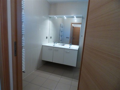 APPARTEMENT T3 A LOUER - DIVONNE LES BAINS - 69.16 m2 - 2500 € charges comprises par mois