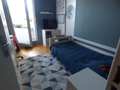 APPARTEMENT T3 A LOUER - DIVONNE LES BAINS - 68.59 m2 - 1 990 € charges comprises par mois