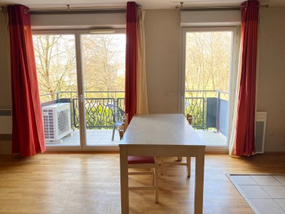 APPARTEMENT T3 A LOUER - DIVONNE LES BAINS - 69.43 m2 - 2100€ charges comprises par mois