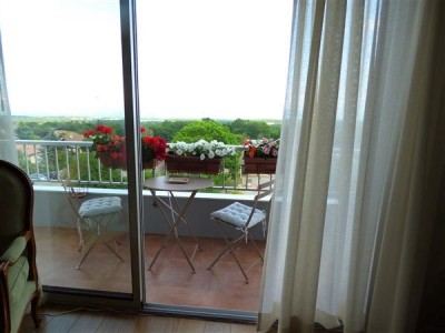 T3 Meubl A LOUER - DIVONNE LES BAINS - 91.08 m2 - 2200 € charges comprises par mois