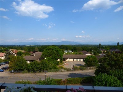 T3 Meubl A LOUER - DIVONNE LES BAINS - 91.08 m2 - 2200 € charges comprises par mois