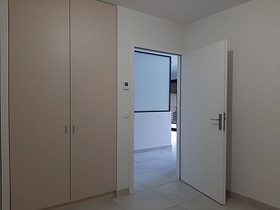 APARTMENT 3 ROOMS TO RENT - DIVONNE LES BAINS - 74.45 m2 - 1980€ including tenant fees