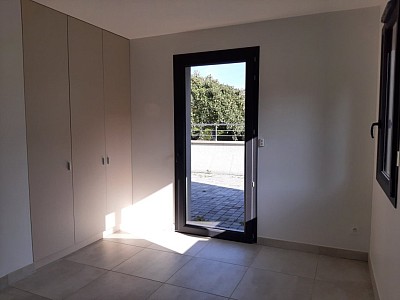 APARTMENT 3 ROOMS TO RENT - DIVONNE LES BAINS - 74.45 m2 - 1980€ including tenant fees