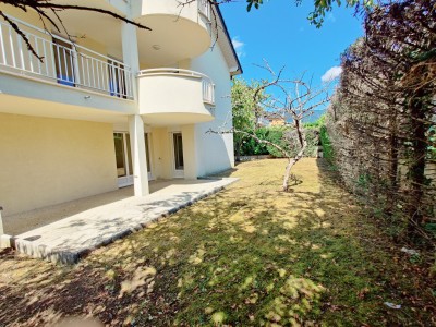 APPARTEMENT T3 A VENDRE - DIVONNE LES BAINS - 65.93 m2 - 440 000 &euro;