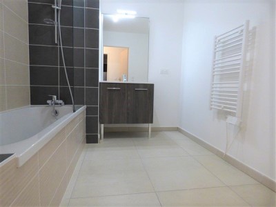 APPARTEMENT T3 NEUF A VENDRE - DIVONNE LES BAINS - 71.85 m2 - 515000 €