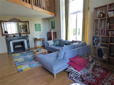 APARTMENT 4 ROOMS TO RENT - DIVONNE LES BAINS - 113,52 m2 - 2900 € including tenant fees