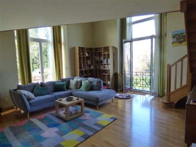 APARTMENT 4 ROOMS TO RENT - DIVONNE LES BAINS - 113,52 m2 - 2900 € including tenant fees