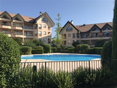APPARTEMENT T4 - DIVONNE LES BAINS - 141,08 m2 - LOUÉ