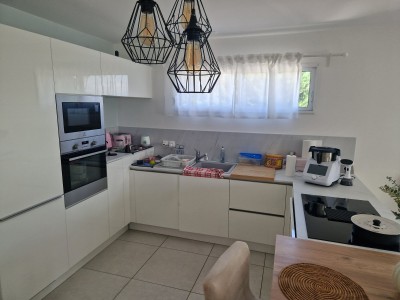 APPARTEMENT T4 A LOUER - DIVONNE LES BAINS - 103 m2 - 2400€ charges comprises par mois