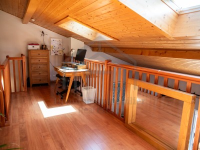 APARTMENT 4 ROOMS TO RENT - DIVONNE LES BAINS - 102.24 m2 - 2 550 € including tenant fees