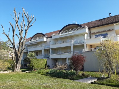 APPARTEMENT T4 A LOUER - DIVONNE LES BAINS - 120.47 m2 - 2 850 € charges comprises par mois