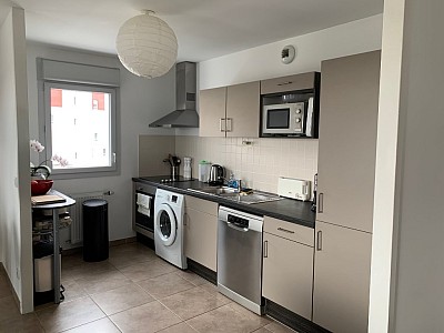 APPARTEMENT T4 A LOUER - GEX - 82.43 m2 - 1 580 € charges comprises par mois