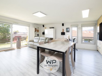 APPARTEMENT T4 A VENDRE - CESSY - 91.91 m2 - 490 000 &euro;