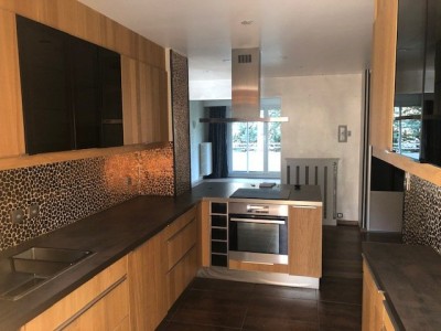 APARTMENT 4 ROOMS - DIVONNE LES BAINS - 115,93 m2 - 645000 €