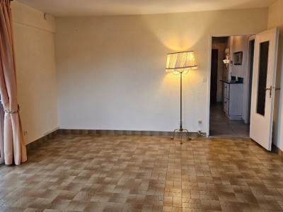 APARTMENT 4 ROOMS FOR SALE - DIVONNE LES BAINS - 104.92 m2 - 545�000�&euro;