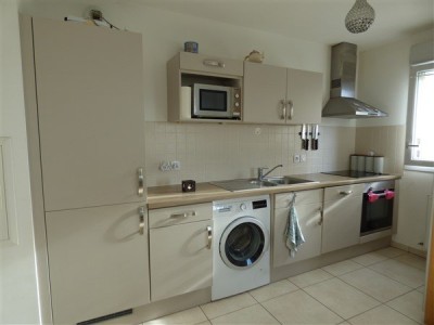 APPARTEMENT T4 A VENDRE - GEX - 77.18 m2 - 319000 €