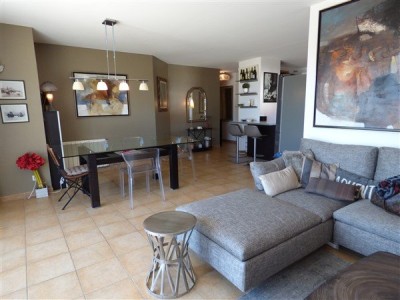 APARTMENT 4 ROOMS FOR SALE - PREVESSIN MOENS - 93,81 m2 - 645000 €