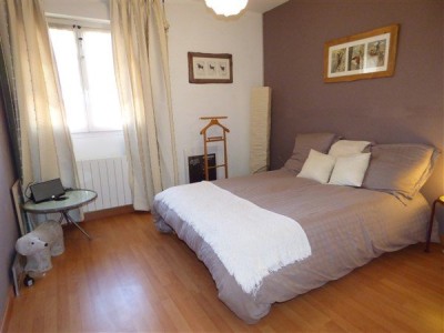 APARTMENT 4 ROOMS FOR SALE - PREVESSIN MOENS - 93,81 m2 - 645000 €