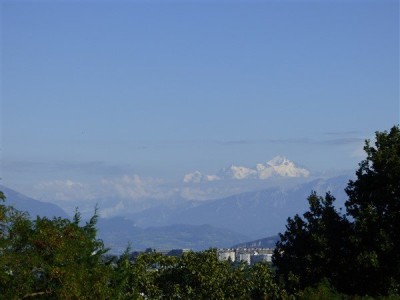 APARTMENT 4 ROOMS FOR SALE - PREVESSIN MOENS - 93,81 m2 - 645000 €