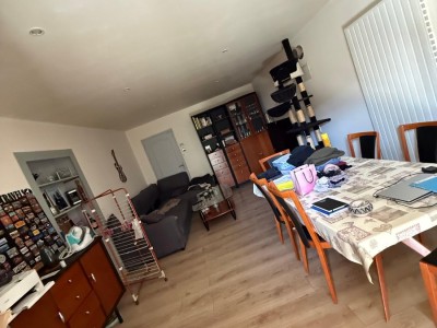 APARTMENT 5 ROOMS TO RENT - DIVONNE LES BAINS - 137.35 m2 - 2 550 € including tenant fees