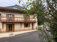 APARTMENT 5 ROOMS TO RENT - DIVONNE LES BAINS - 137.35 m2 - 2 550 € including tenant fees