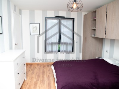 APPARTEMENT T5 A LOUER - ST GENIS POUILLY - 132.89 m2 - 2650€ charges comprises par mois