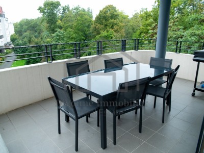 APPARTEMENT T5 A LOUER - ST GENIS POUILLY - 132.89 m2 - 2650€ charges comprises par mois