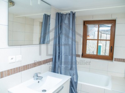 APPARTEMENT T6 A VENDRE - DIVONNE LES BAINS - 123.32 m2 - 595000€