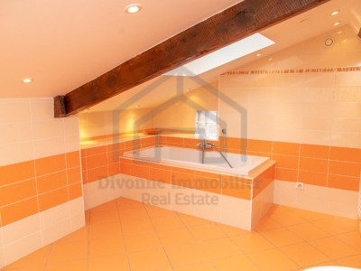 APPARTEMENT T6 A VENDRE - DIVONNE LES BAINS - 123.32 m2 - 595000€