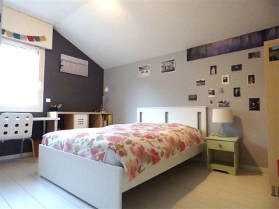 VILLA A LOUER - DIVONNE LES BAINS - 221.39 m2 - 4500€ charges comprises par mois