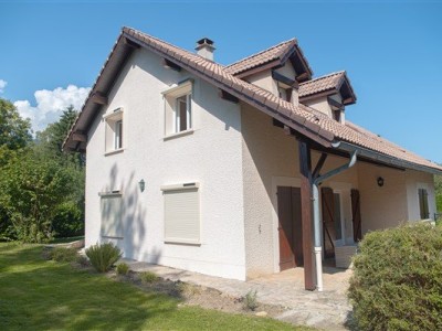 VILLA TO RENT - DIVONNE LES BAINS - 191.41 m2 - 3950€ including tenant fees