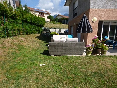 VILLA A LOUER - GEX - 123.1 m2 - 3 015 € charges comprises par mois