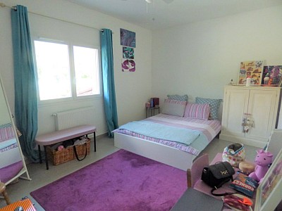 VILLA A LOUER - GEX - 123.1 m2 - 3 015 € charges comprises par mois