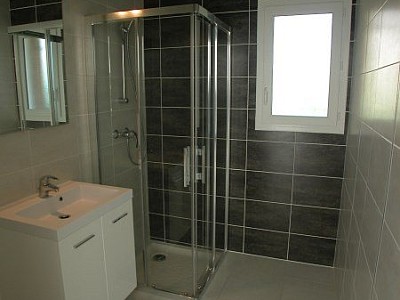 VILLA A LOUER - GEX - 123.1 m2 - 3 015 € charges comprises par mois
