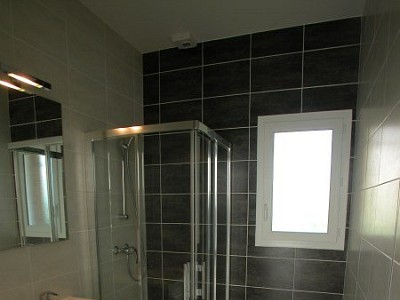 VILLA TO RENT - GEX - 124.63 m2 - 3�020�&euro; including tenant fees